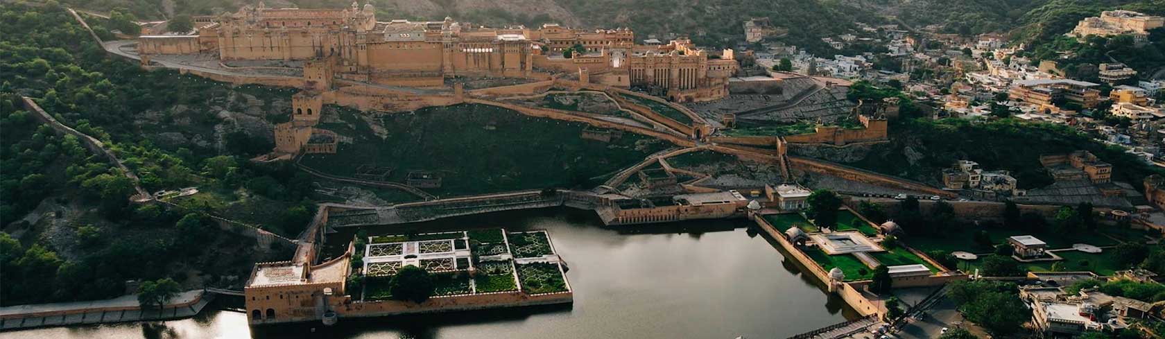 fort pic on Rajasthan tour
